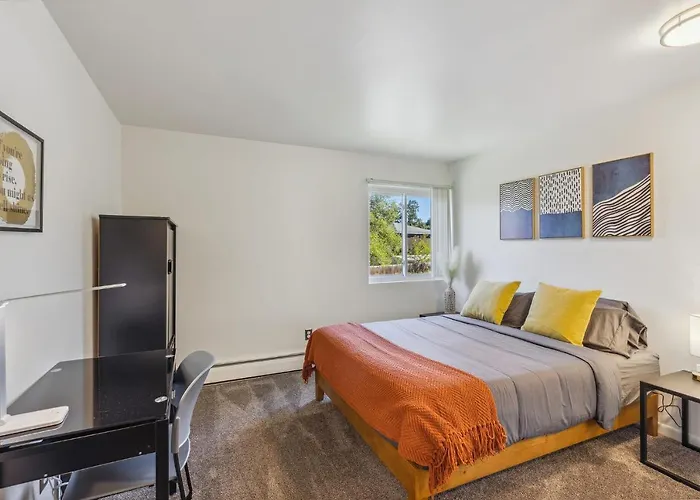 1Br 1Ba Apartment Near U Of M And Downtown